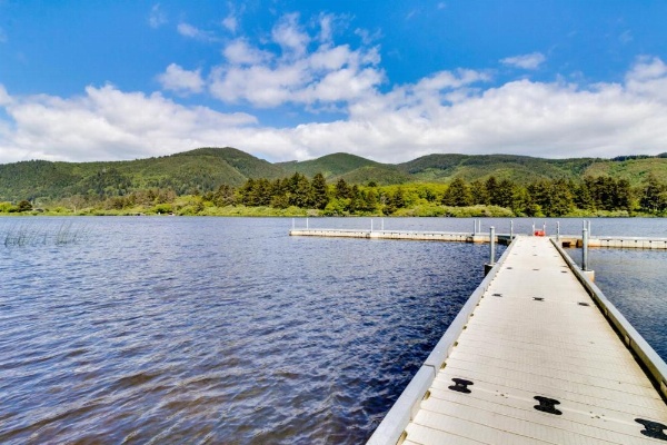 Creekside Paradise image 28